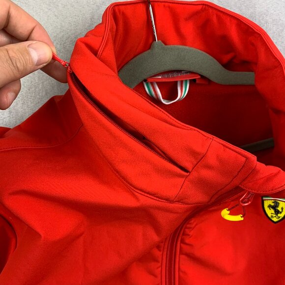 Ferrari Mens Jacket 2XL Red Full Zip Long Sleeve Scuderia Stow Away Hood Fleece - Picture 4 of 16